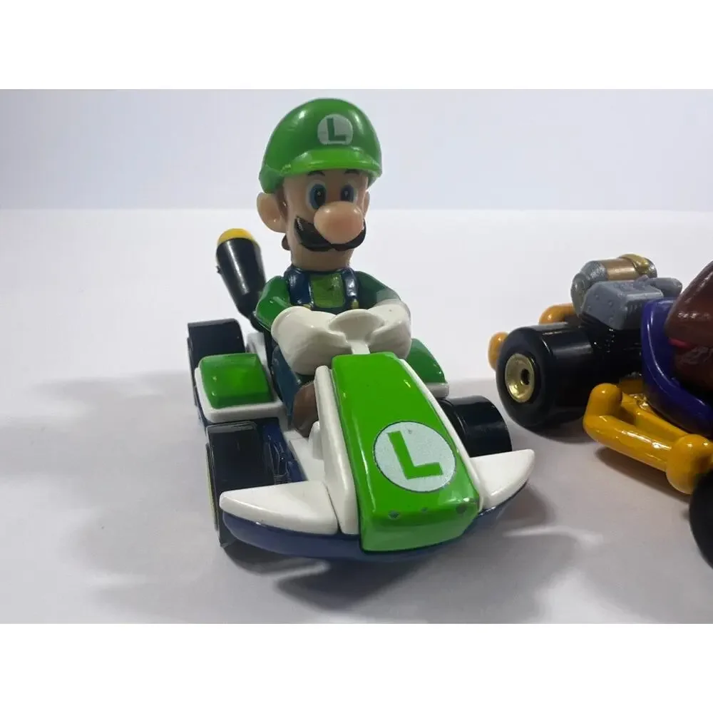 Hot Wheels Mario Kart Lot - Luigi, Diddy Kong & Princess Peach Die-Cast Cars